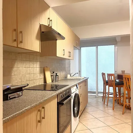 Apartment Phaedrus Living Hoopoe Residencies 001 *
